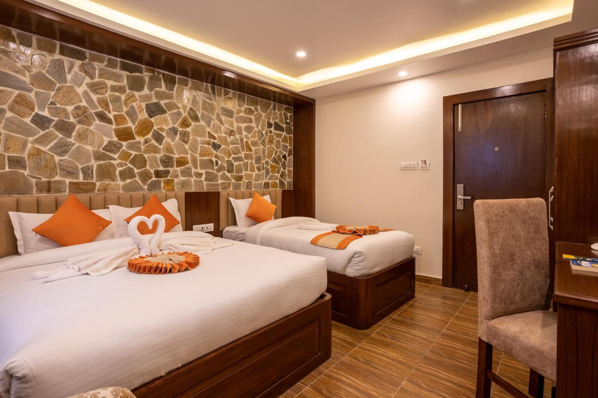 Airport Himalaya Boutique Hotel Catmandu Exterior foto
